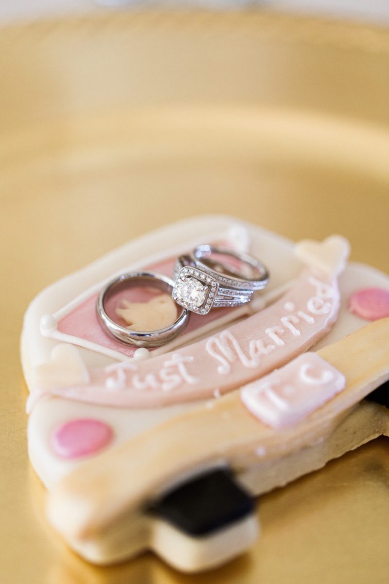 Just married cookie favor featuring rings christyandtaylor-w-0803