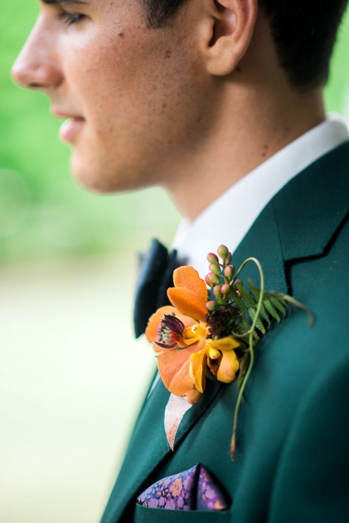 bridal-jewlery-wedding-day-green-accessories-emerald-kvc-photography-foxhall-resort-43  - Chicago Style Weddings