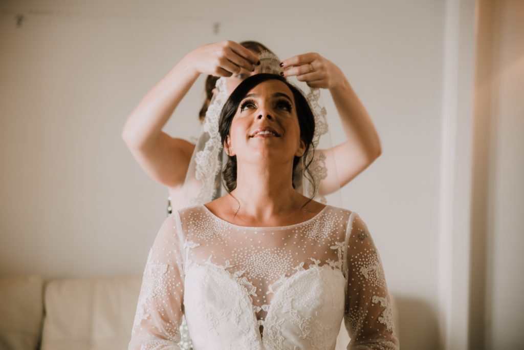 old-hollywood-inspired-hemingway-house-wedding-in-key-west-florida-1491956674-852194926