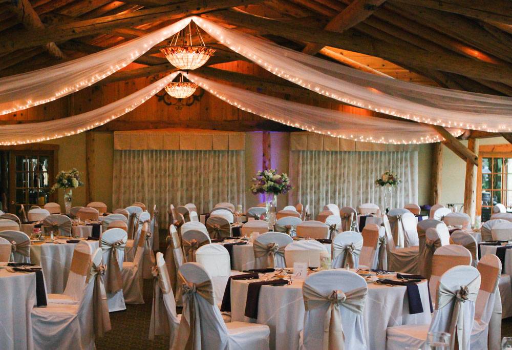 Hawk s View Golf  Club  ChicagoStyle Weddings 