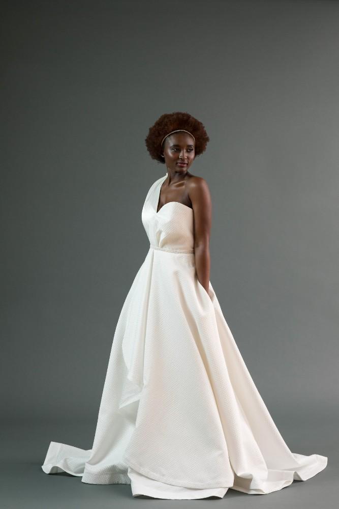 Edith lan 2019 Collection ChicagoStyle Weddings Edith lan 2019 Collection ChicagoStyle Weddings