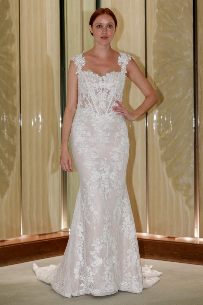  Randy  Fenoli  Fall 2019 Collection ChicagoStyle Weddings 