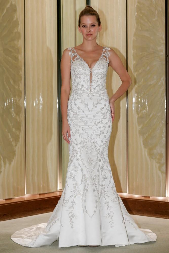  Randy  Fenoli  Fall 2019 Collection ChicagoStyle Weddings 