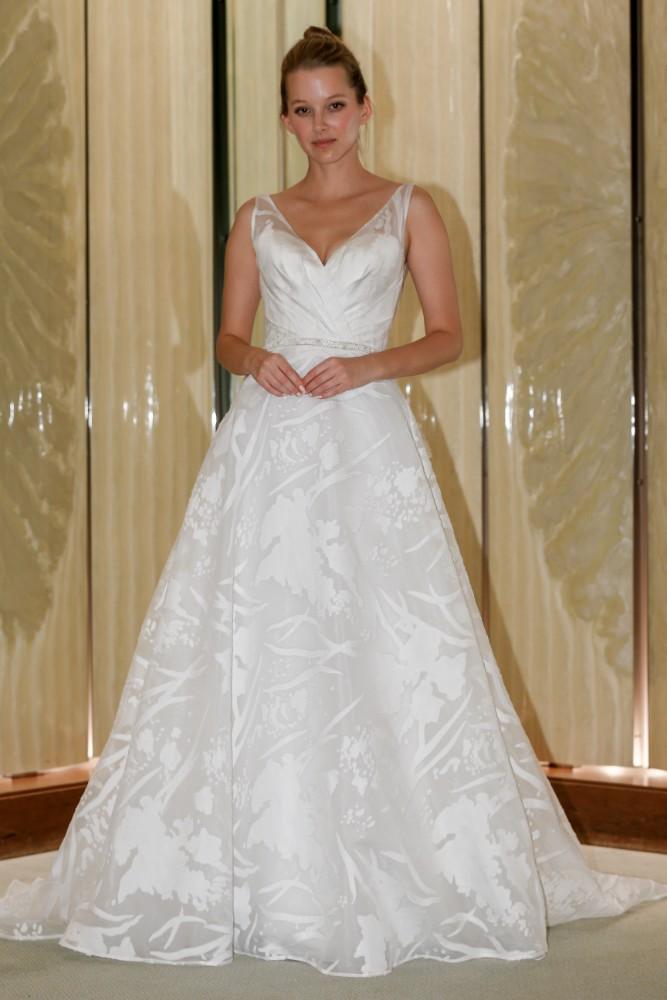 Randy Fenoli Fall 2019 Collection ChicagoStyle Weddings Randy Fenoli Fall 2019 Collection ChicagoStyle Weddings