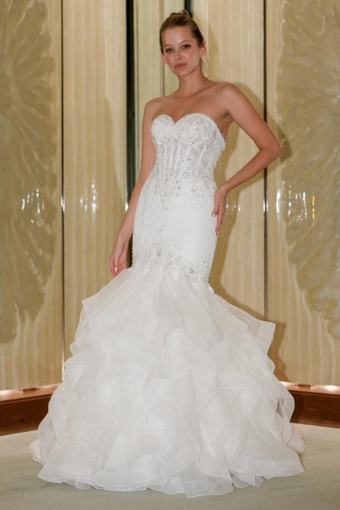 Randy Fenoli Fall 2019 Collection ChicagoStyle Weddings Randy Fenoli Fall 2019 Collection ChicagoStyle Weddings