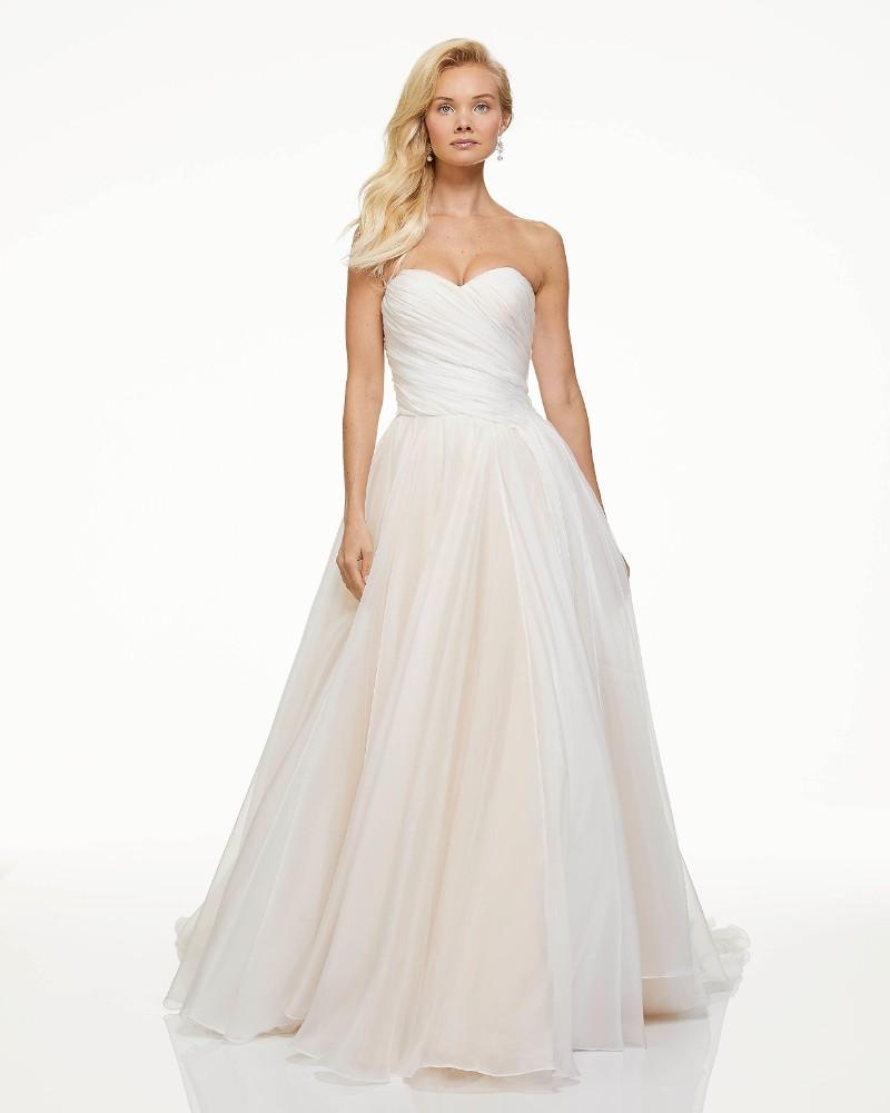 Mark Zunino Fall 2019  Collection ChicagoStyle Weddings 