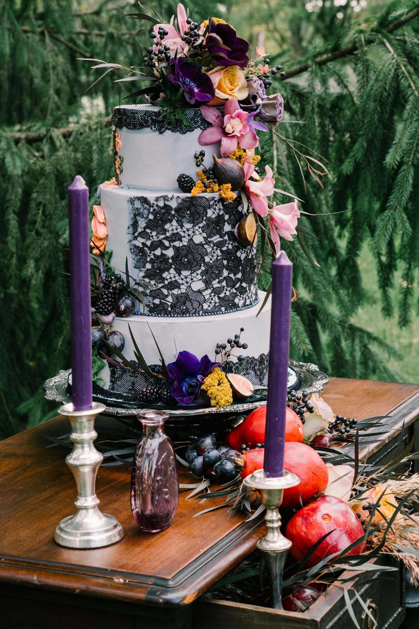 victorian gothic wedding theme