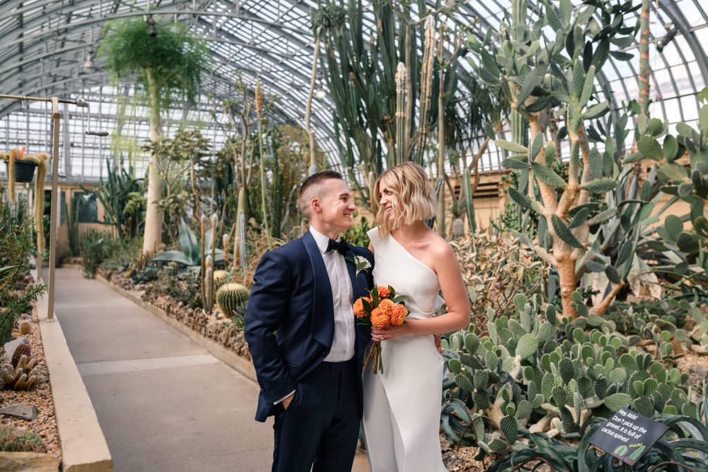 modern wedding | garfield park conservatory