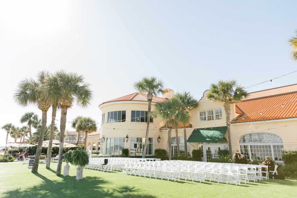outdoor ceremony at King and Prince Resort