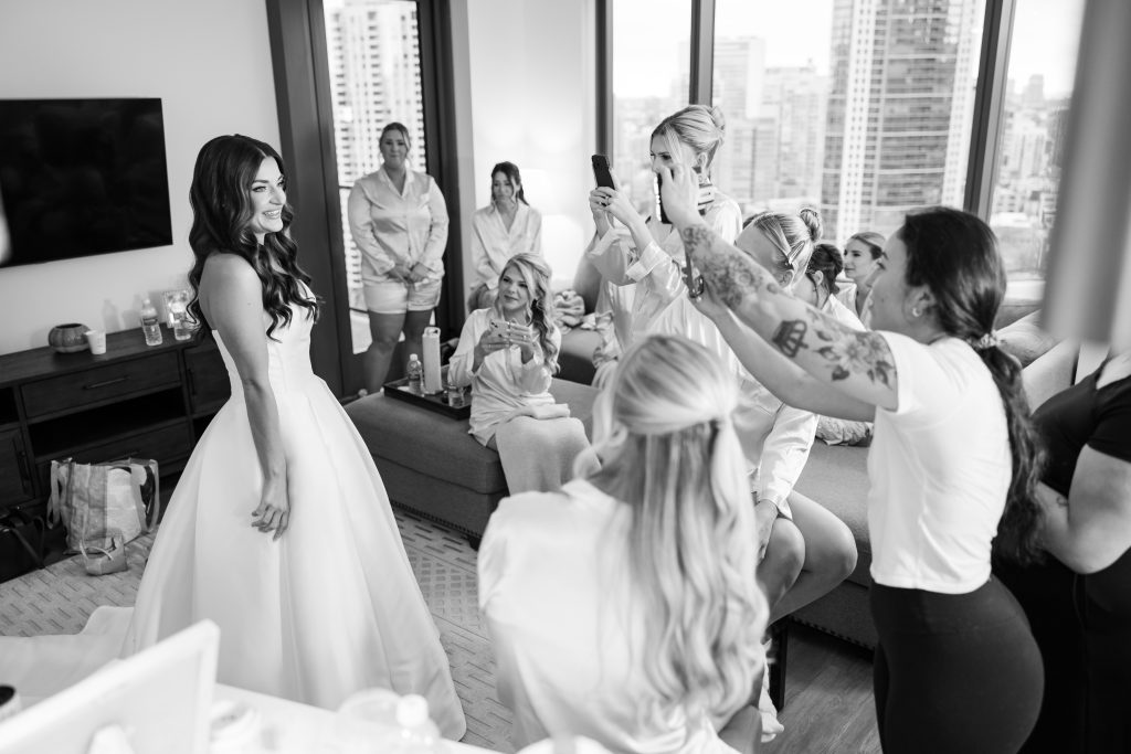 Elyse and Michael’s Riverfront Elegance at River Roast