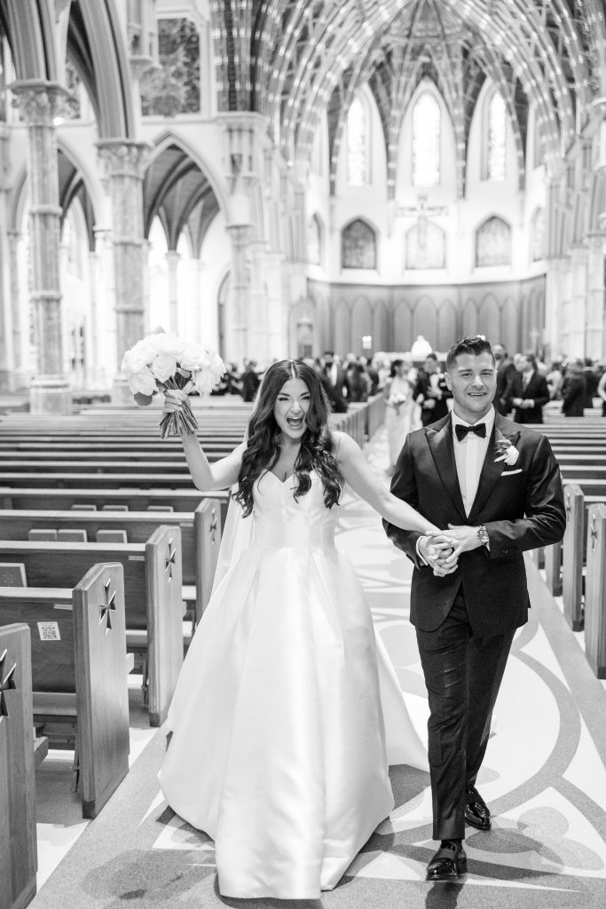 Elyse and Michael’s Riverfront Elegance at River Roast