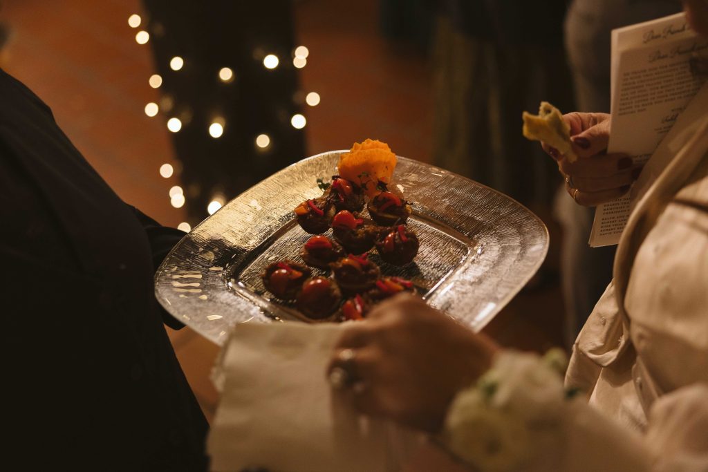 Isabella & John’s Candlelit Holiday Winter Wedding at Café Brauer
