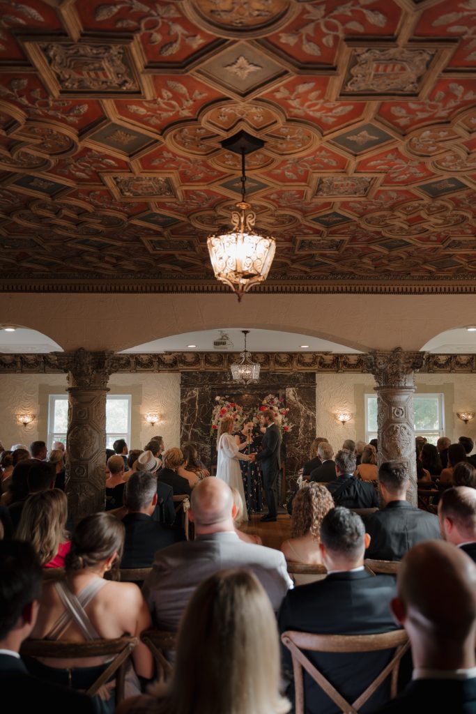 Annabel & Thomas’ Vintage Vibes Wedding at the Colvin House