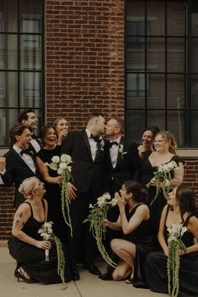 Wildman BT-Shh Events-Urban Allure Flowers by Coll-NikkiKatePhotography_Stevens_345